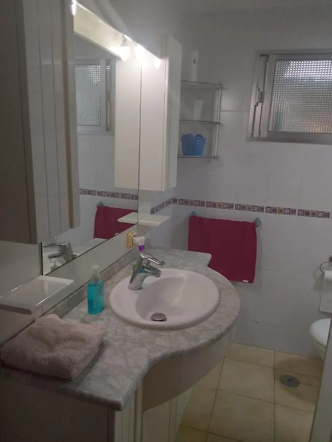 Apartamento Compartido Comedor Zona Tranquila Hotel La Linea de la Concepcion 0*,  Spain