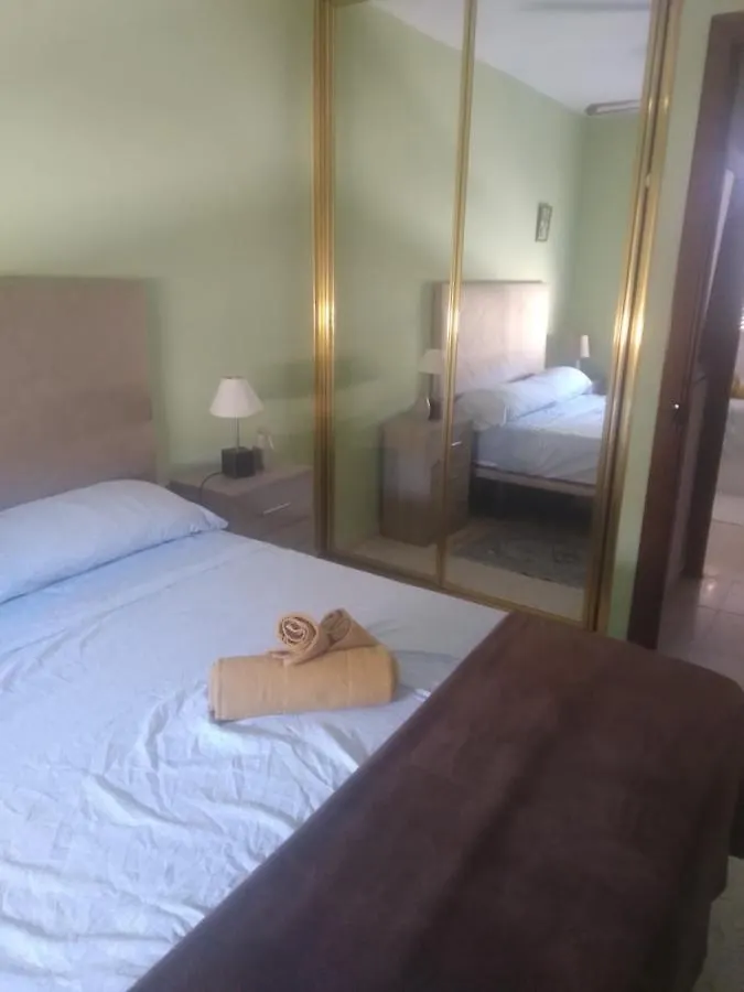 Luxury tent Apartamento Compartido Comedor Zona Tranquila Hotel La Linea de la Concepcion Spain